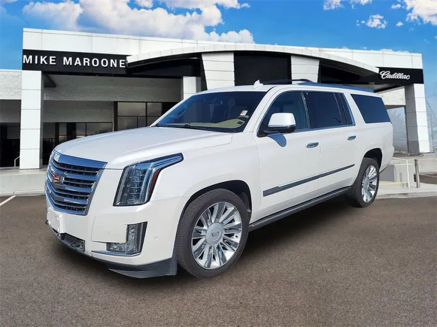 2018 Cadillac Escalade ESV Platinum photo 1