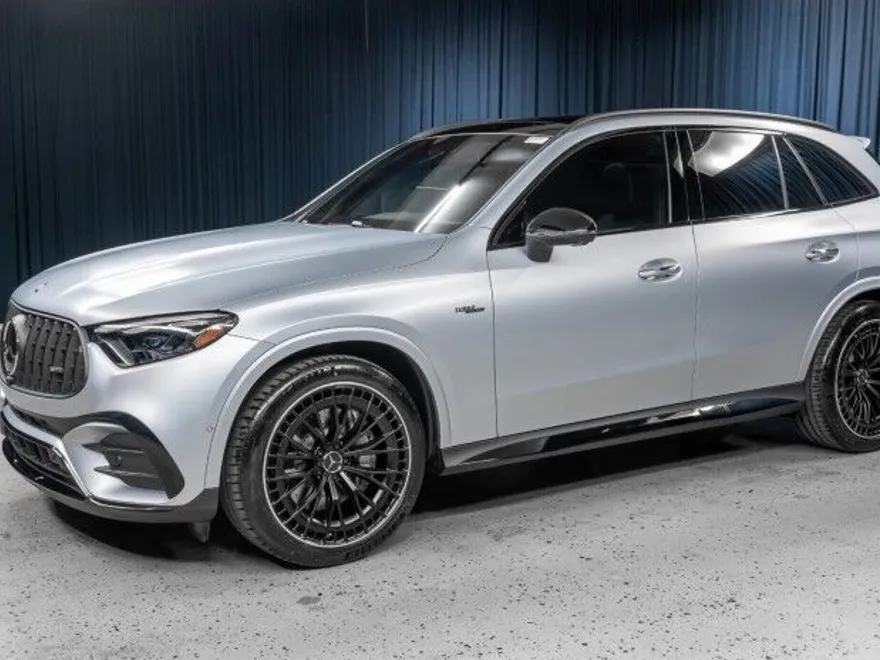 2025 Mercedes Benz GLS 450 4MATIC photo 1