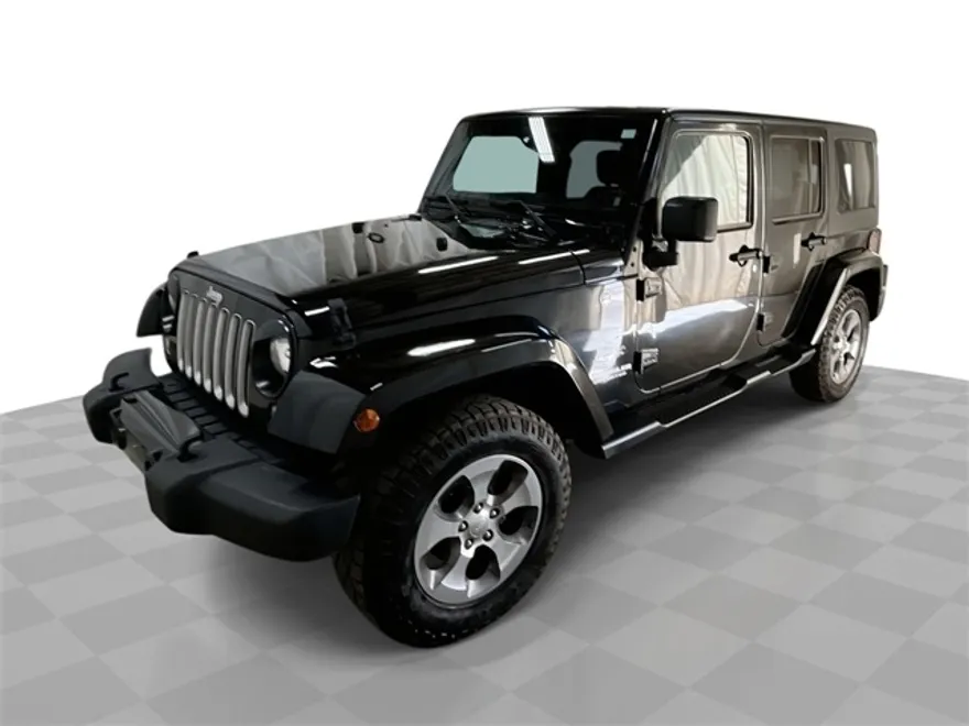 2016 Jeep Wrangler Unlimited Sahara photo 1