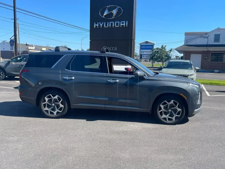 2022 Hyundai Palisade Calligraphy photo 1