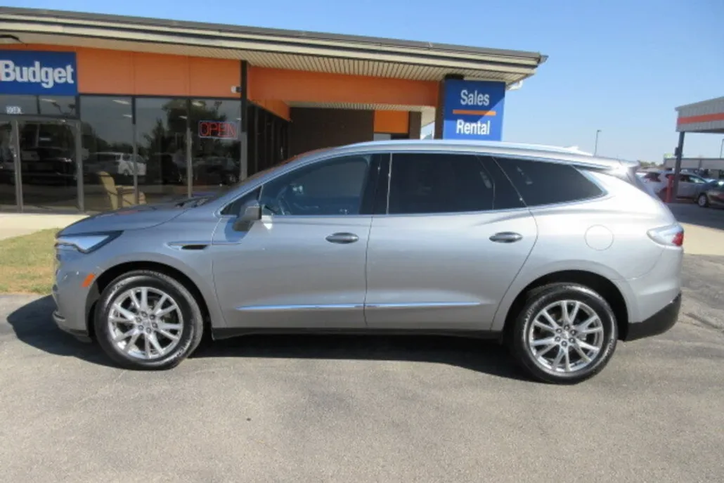 2024 Buick Enclave Premium photo 1