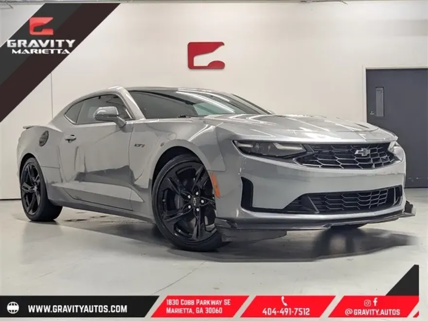 2022 Chevrolet Camaro LT1 photo 1