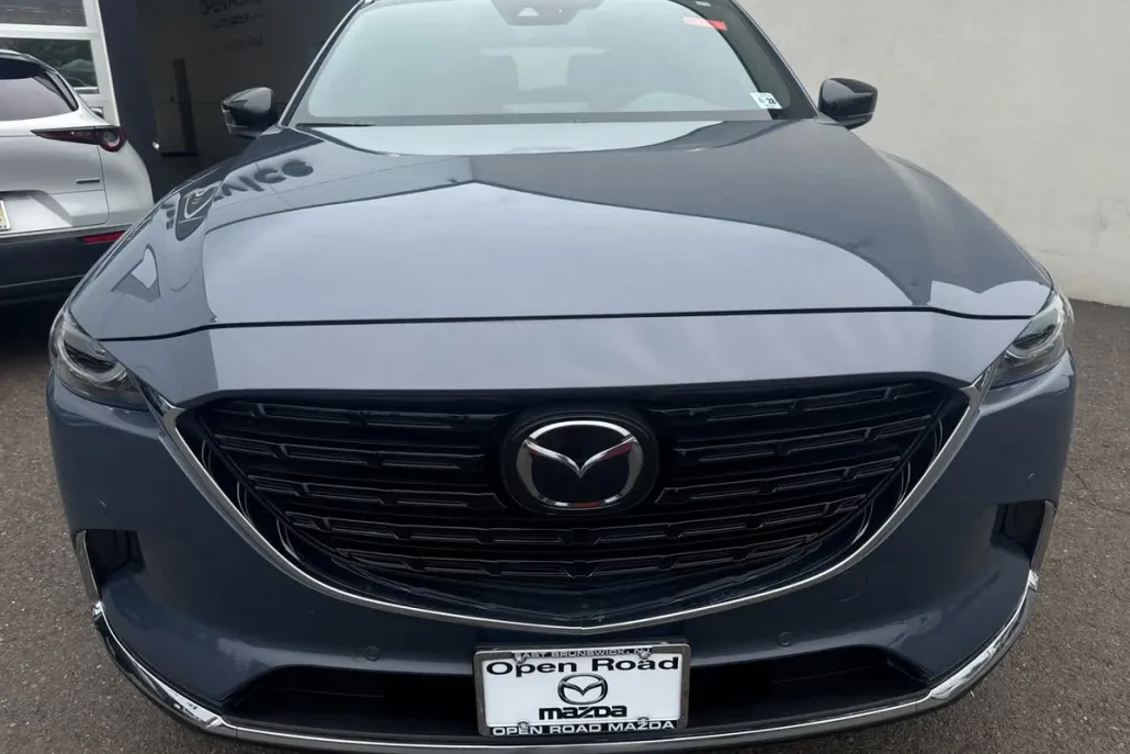 2023 Mazda CX-9 Carbon photo 1