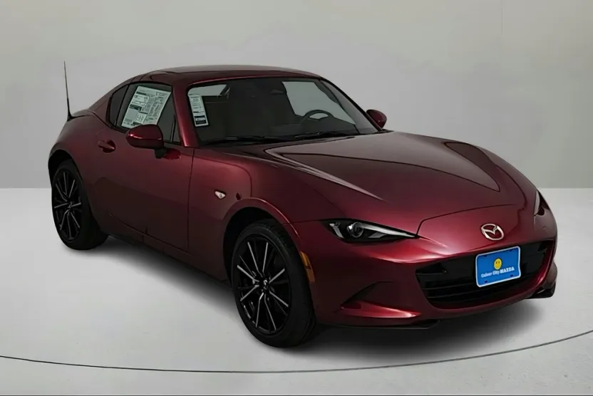 2025 Mazda MX-5 Miata Miata RF Grand Touring photo 1