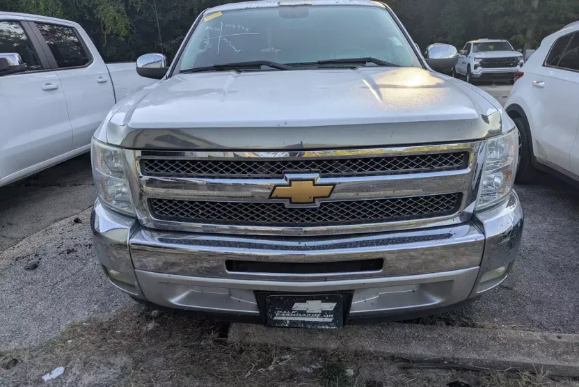 2012 Chevrolet Silverado 1500 LT photo 1