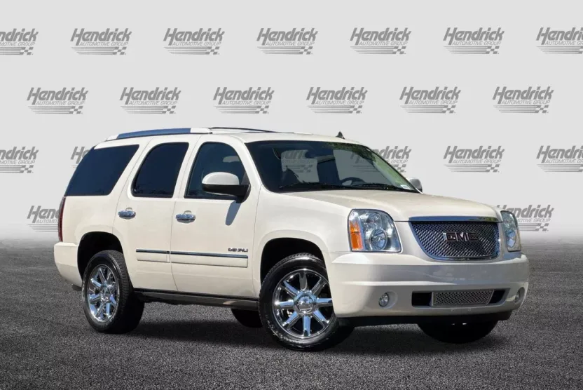 2013 Gmc Yukon Denali photo 1