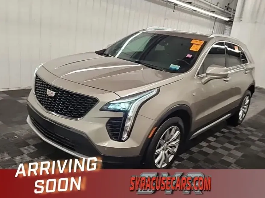 2023 Cadillac XT4 Premium Luxury photo 1