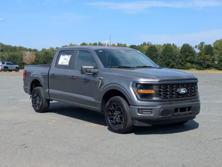 2025 Ford F-150 STX photo 1