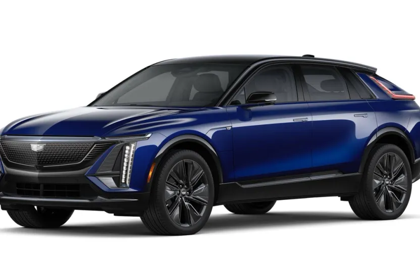 2025 Cadillac Lyriq Sport photo 1