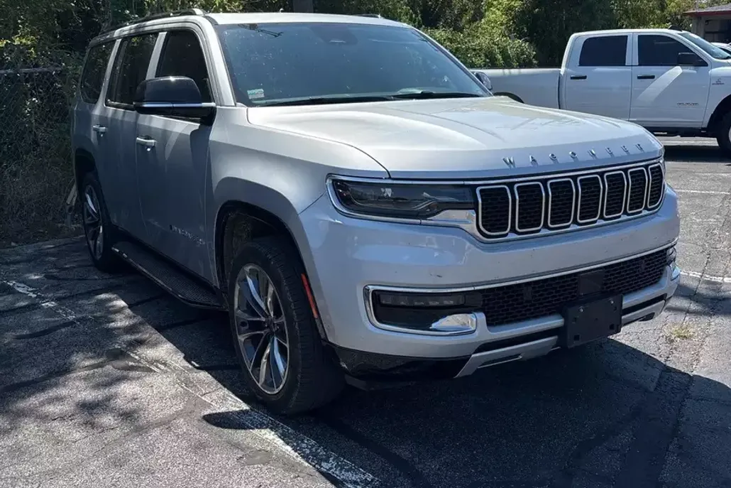 2024 Jeep Wagoneer Series II photo 1