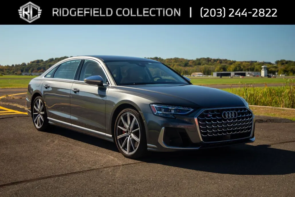 2023 Audi S8 Quattro photo 1