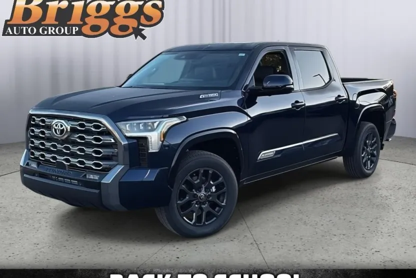 2026 Toyota Tundra Platinum photo 1