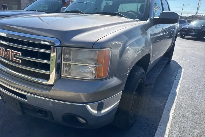 2012 Gmc Sierra 1500 SLT photo 1