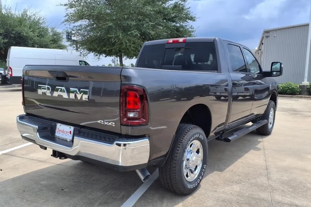2026 Ram 2500 Tradesman photo 1