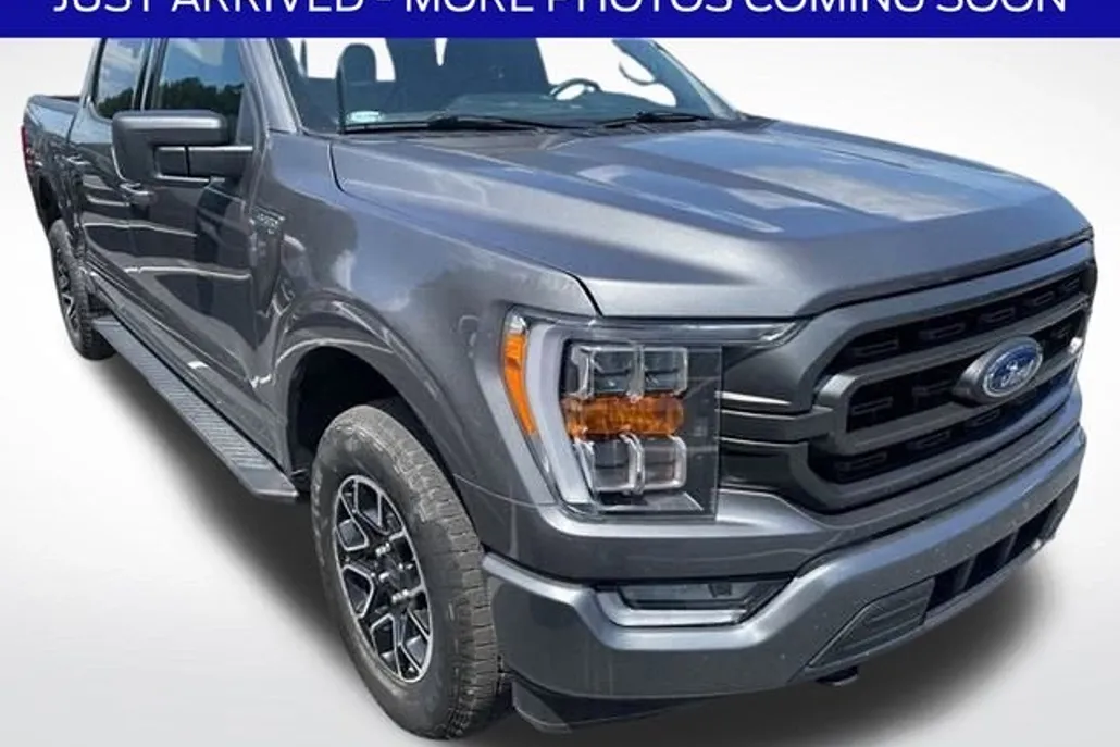 2022 Ford F-150 XLT photo 1