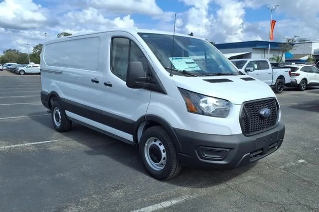 2025 Ford Transit Cargo Van photo 1