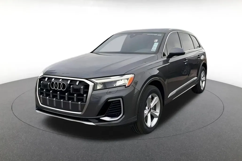 2025 Audi Q7 55 Premium photo 1