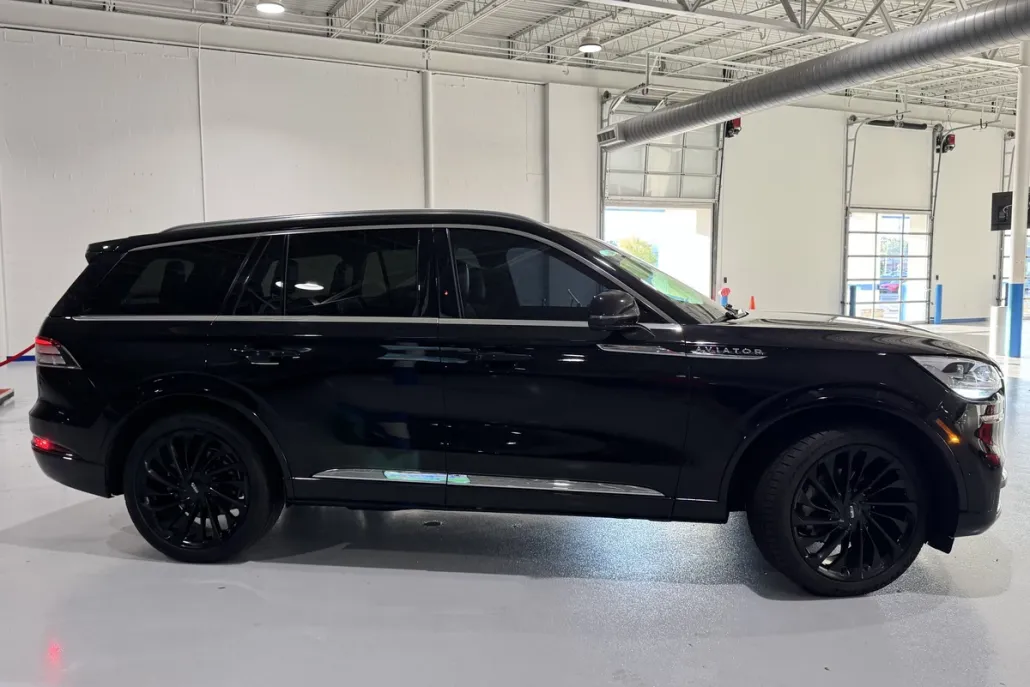 2021 Lincoln Aviator Reserve photo 1