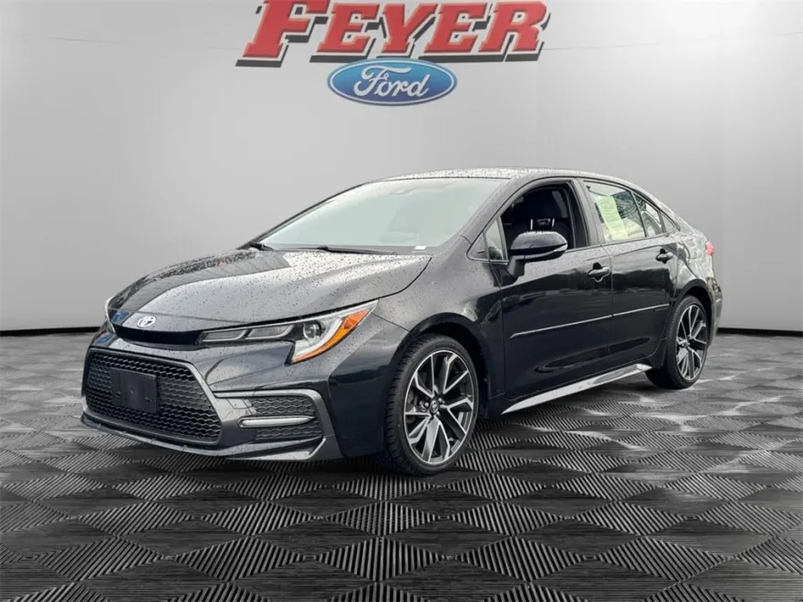 2020 Toyota Corolla SE photo 1