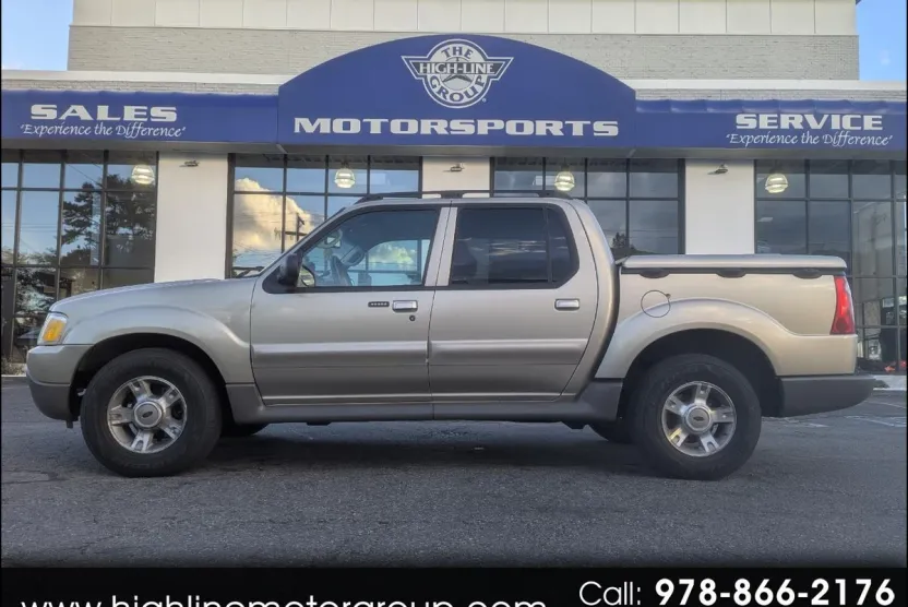 2003 Ford Explorer Sport Trac XLT photo 1