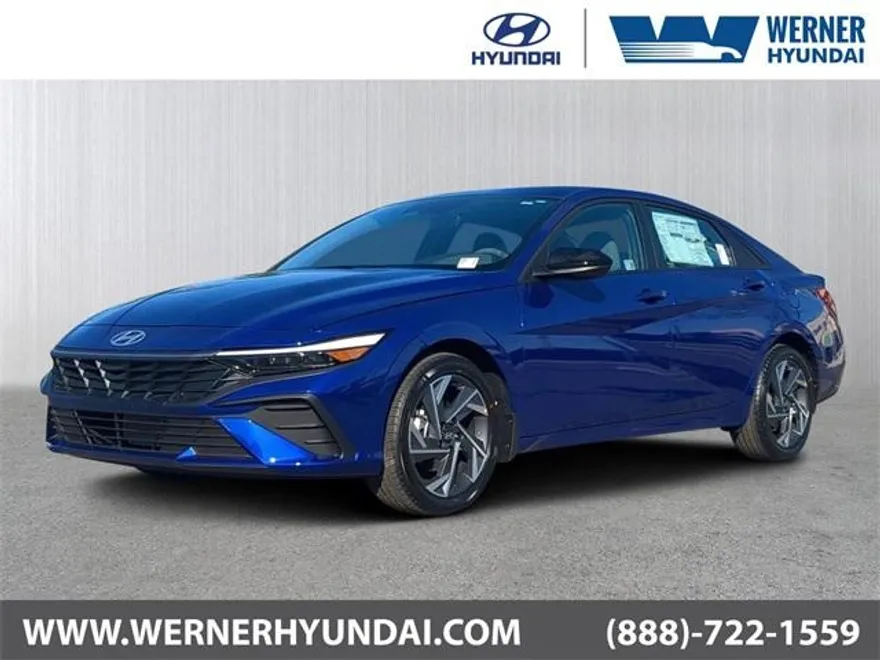 2025 Hyundai Elantra SEL Sport photo 1