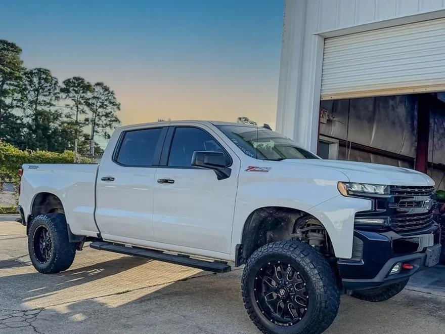 2021 Chevrolet Silverado 1500 LT Trail Boss photo 1