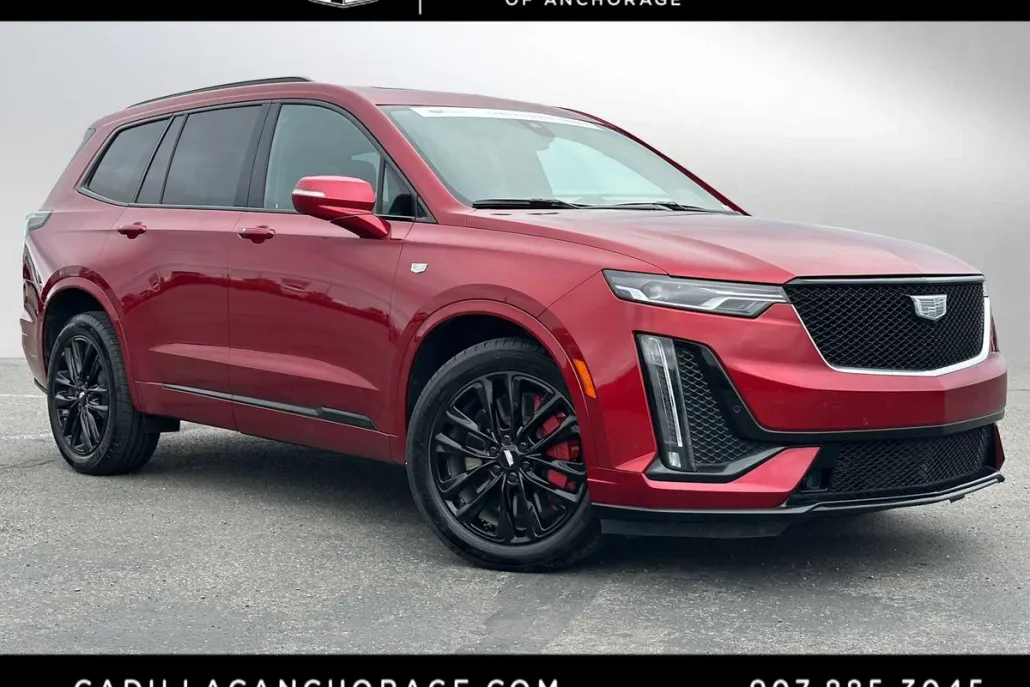 2024 Cadillac XT6 Sport photo 1