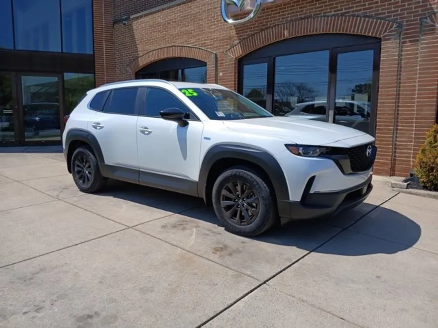 2025 Mazda CX-50 Preferred photo 1