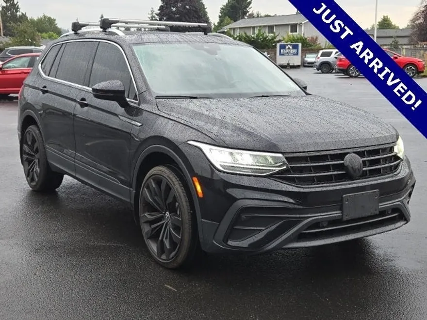 2022 Volkswagen Tiguan SE photo 1