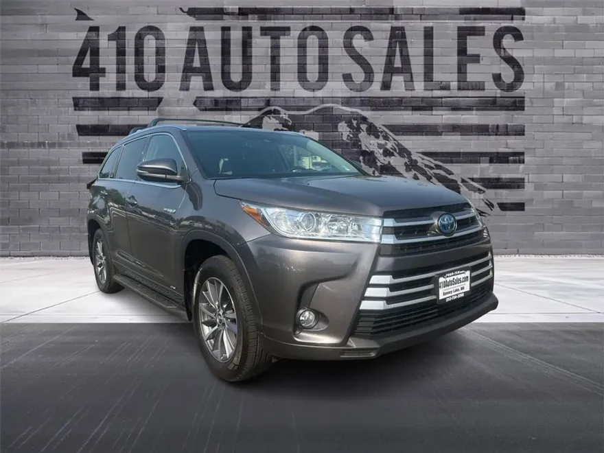 2018 Toyota Highlander Hybrid XLE photo 1