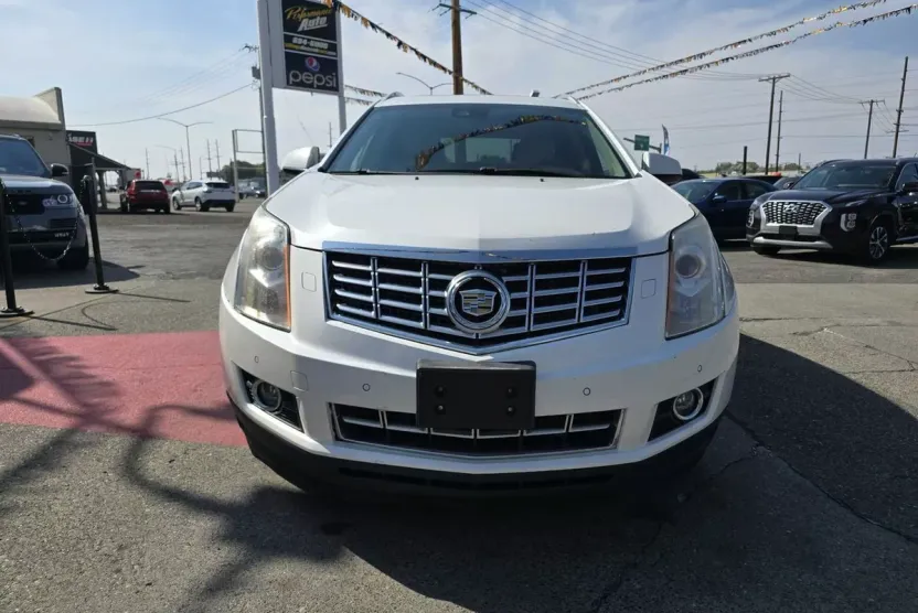 2014 Cadillac SRX Performance photo 1