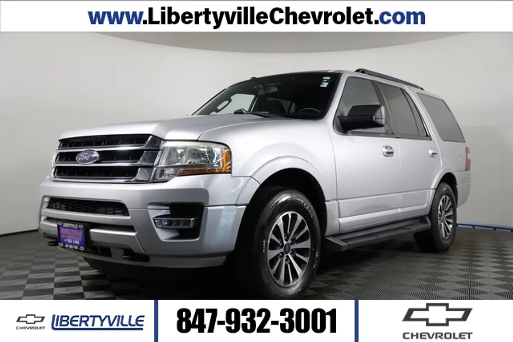 2016 Ford Expedition XLT photo 1