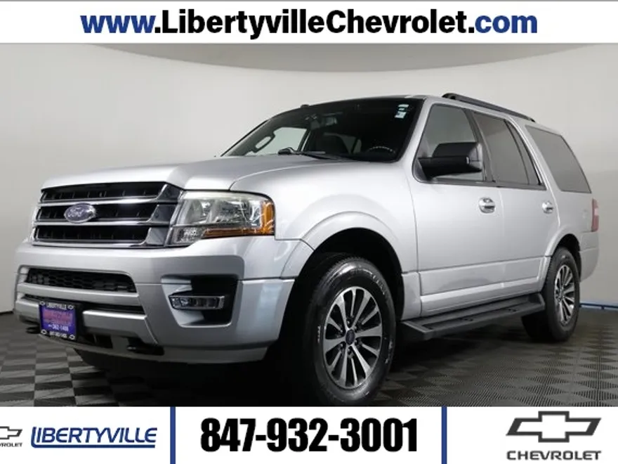 2016 Ford Expedition XLT photo 1