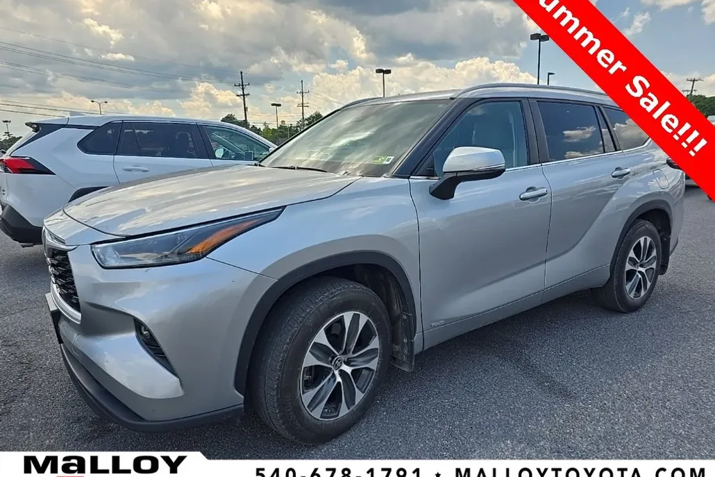 2024 Toyota Highlander Hybrid XLE photo 1