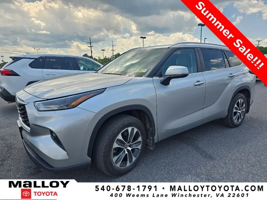 2024 Toyota Highlander Hybrid XLE photo 1