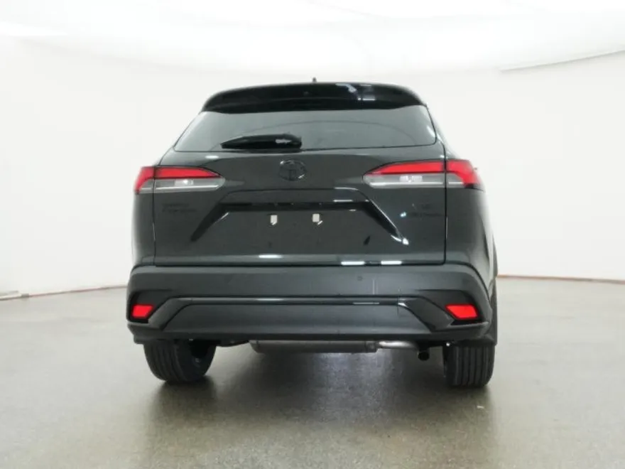 2026 Toyota Corolla Cross XLE XSE photo 1