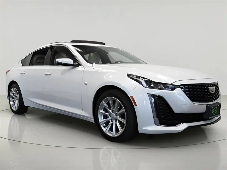 2021 Cadillac CT5 Luxury photo 1