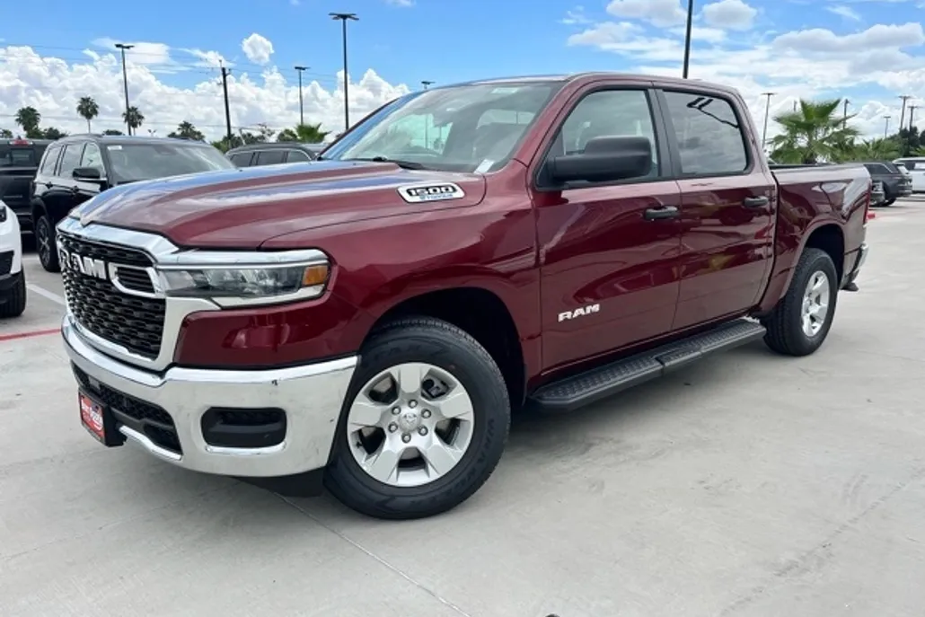 2025 Ram 1500 Tradesman photo 1