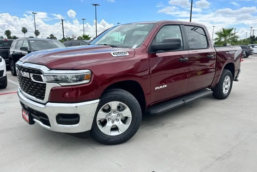 2025 Ram 1500 Tradesman photo 1