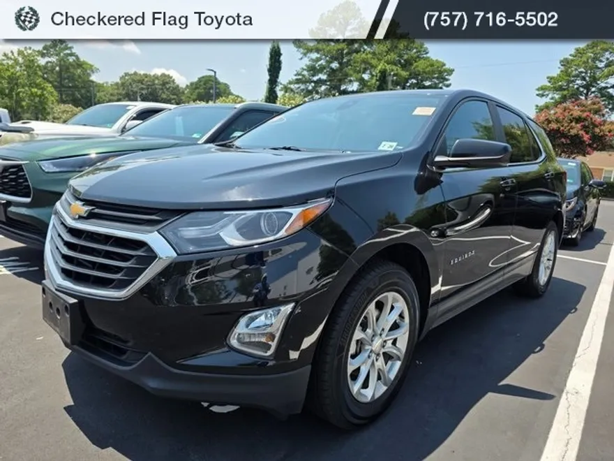 2021 Chevrolet Equinox LT photo 1