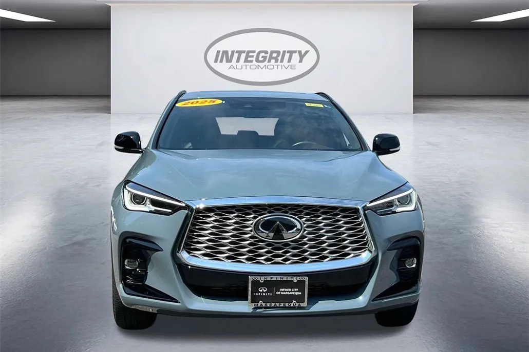 2025 Infiniti QX55 Luxe photo 1