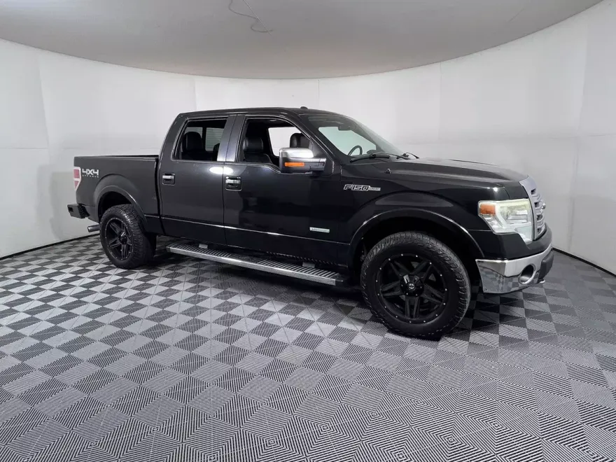 2013 Ford F-150 Lariat photo 1