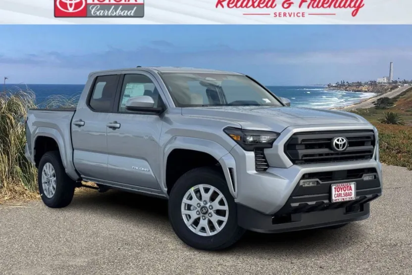 2025 Toyota Tacoma SR5 photo 1