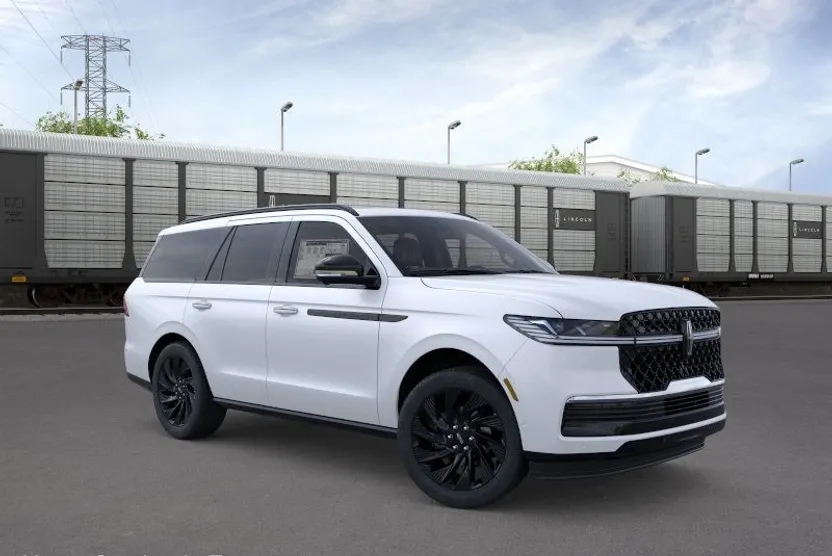 2025 Lincoln Navigator Reserve photo 1