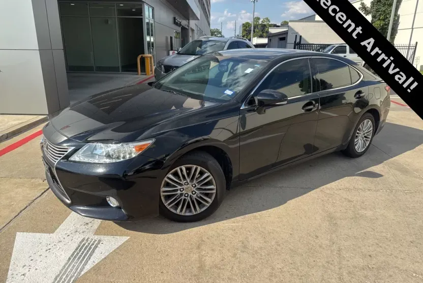2013 Lexus ES 350 photo 1