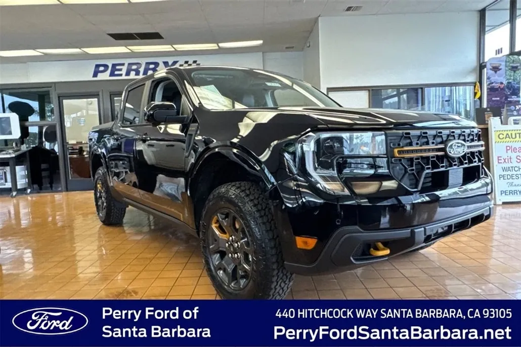 2025 Ford Maverick Tremor photo 1