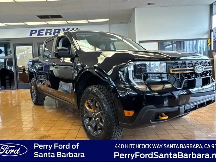 2025 Ford Maverick Tremor photo 1