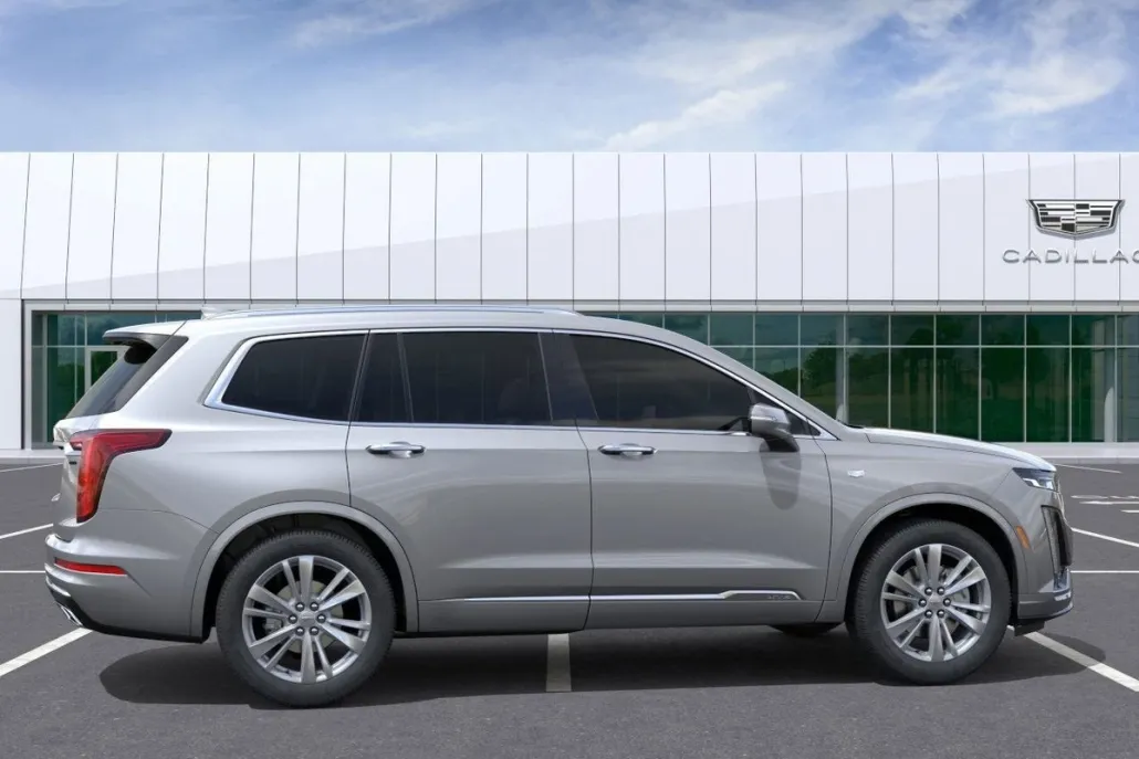 2025 Cadillac XT6 Premium Luxury photo 1