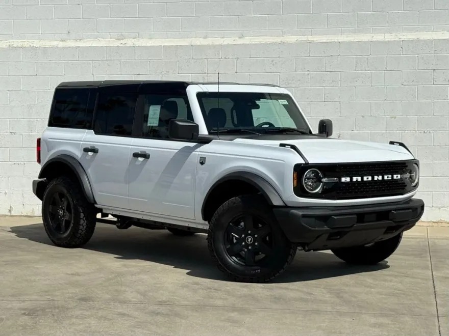 2025 Ford Bronco Big Bend photo 1
