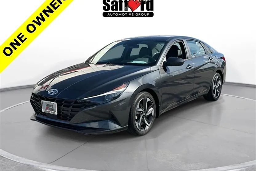 2023 Hyundai Elantra SEL Convenience photo 1